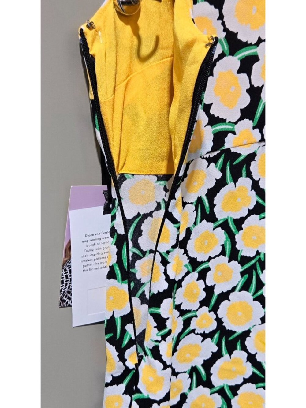 Diane Von Furstenberg Yellow & Black Poppy Floral Mini Shift Dress - Size 00 XXS - Picture 3 of 9